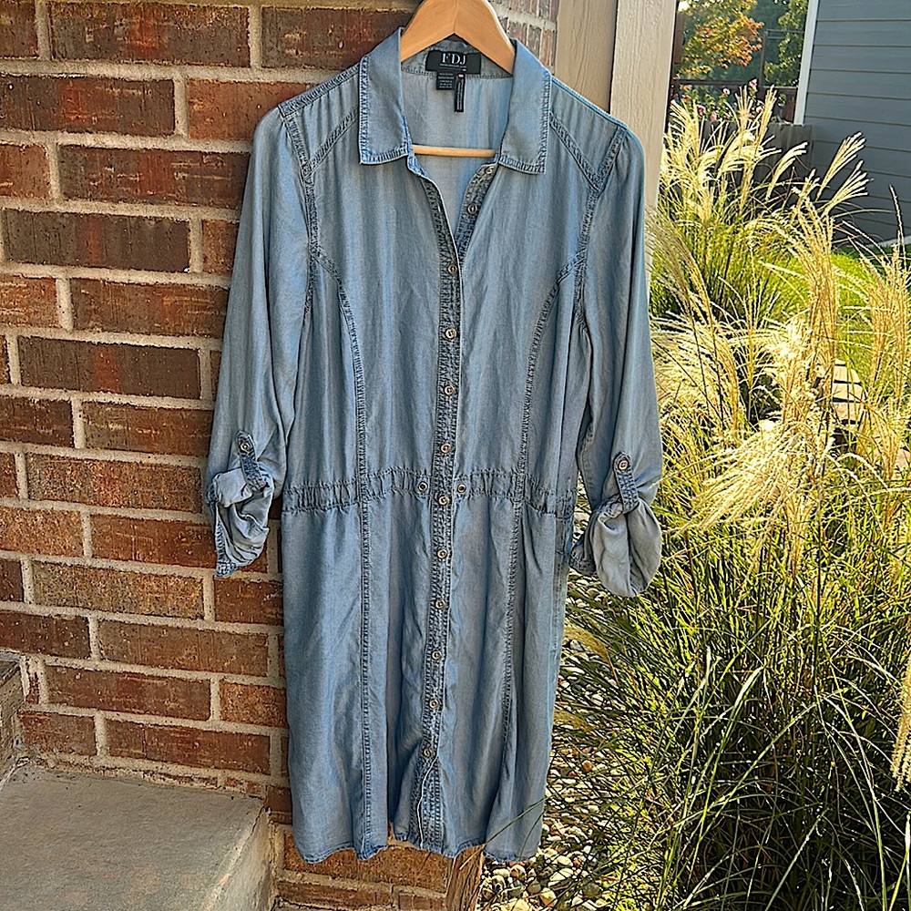 FDJ Ladies US 8 Denim Button Down Long Tunic or Dress